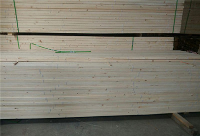 從裝潢到服飾 多元化產品體系解析——白松龍骨、木條、床板與服裝服飾批發的跨界融合